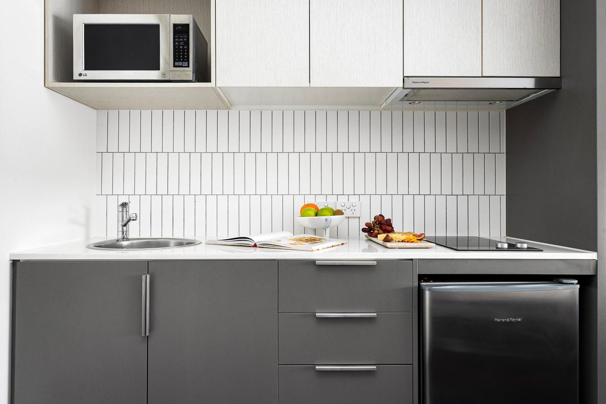 Quest Macquarie Park Aparthotel Sydney Exteriör bild