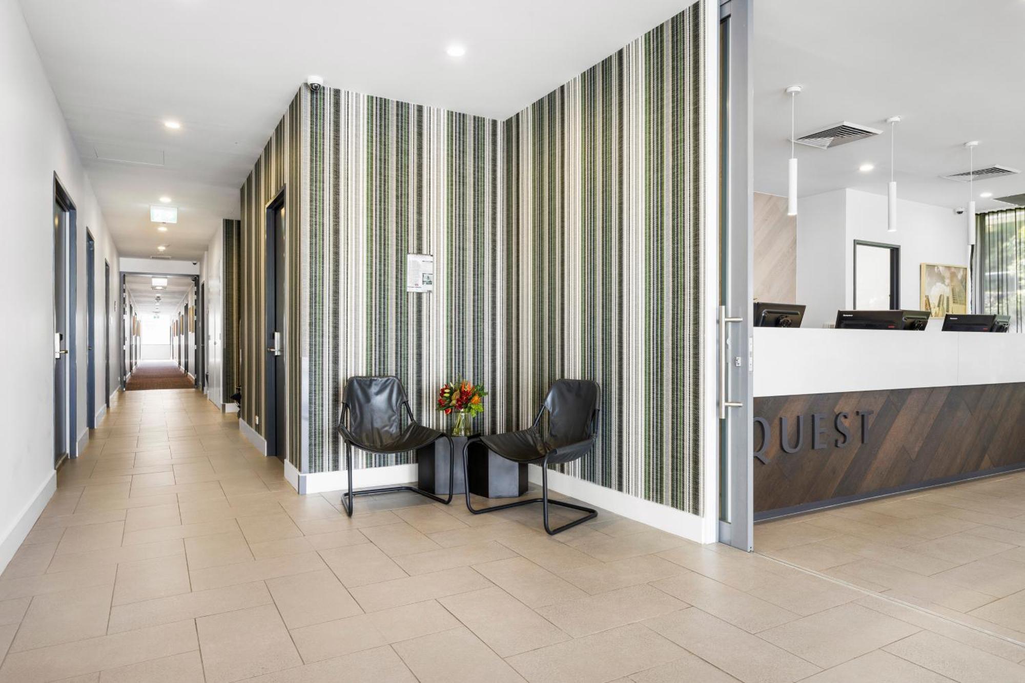 Quest Macquarie Park Aparthotel Sydney Exteriör bild